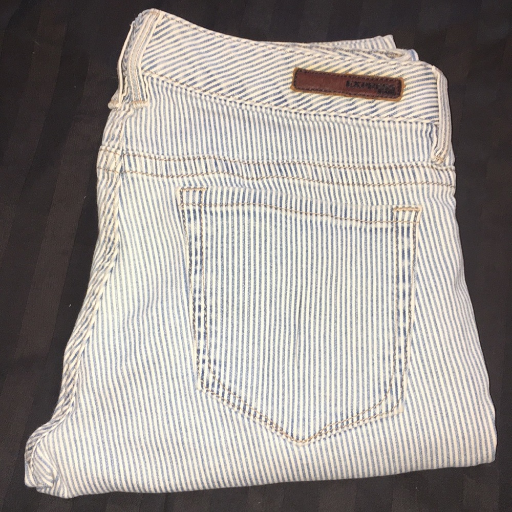 Express blue striped Zelda skinny jeans size 4